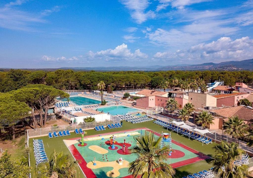 Mobil-Home Camping Oasis Roquebrune-sur-Argens Eksteriør bilde
